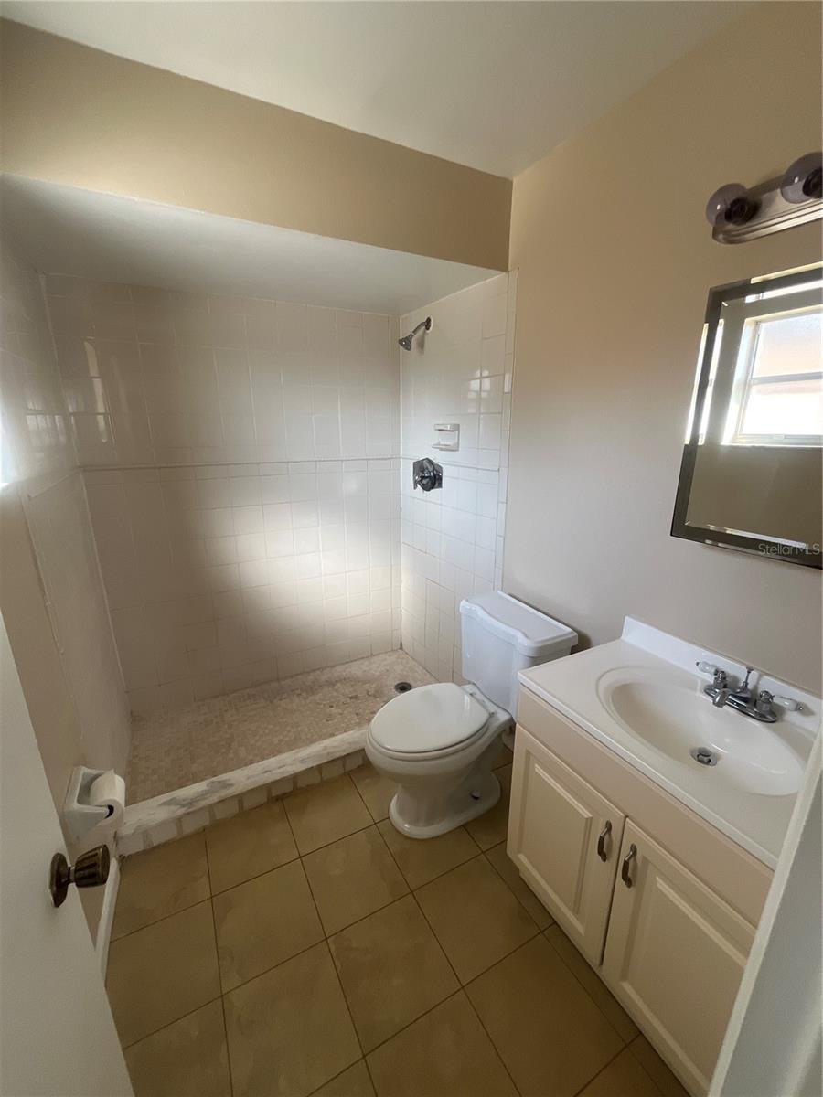 RIVER RUN SEC 1 - Residential Lease