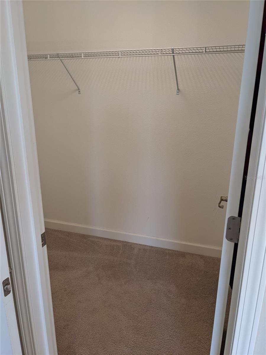 OAKS AT SHADY CREEK PH 1 - Residential Lease