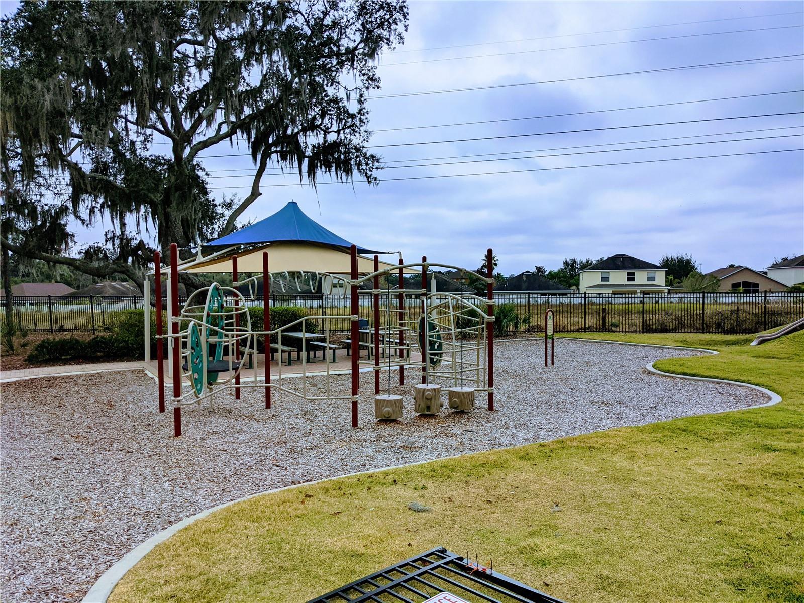 OAKS AT SHADY CREEK PH 1 - Residential Lease