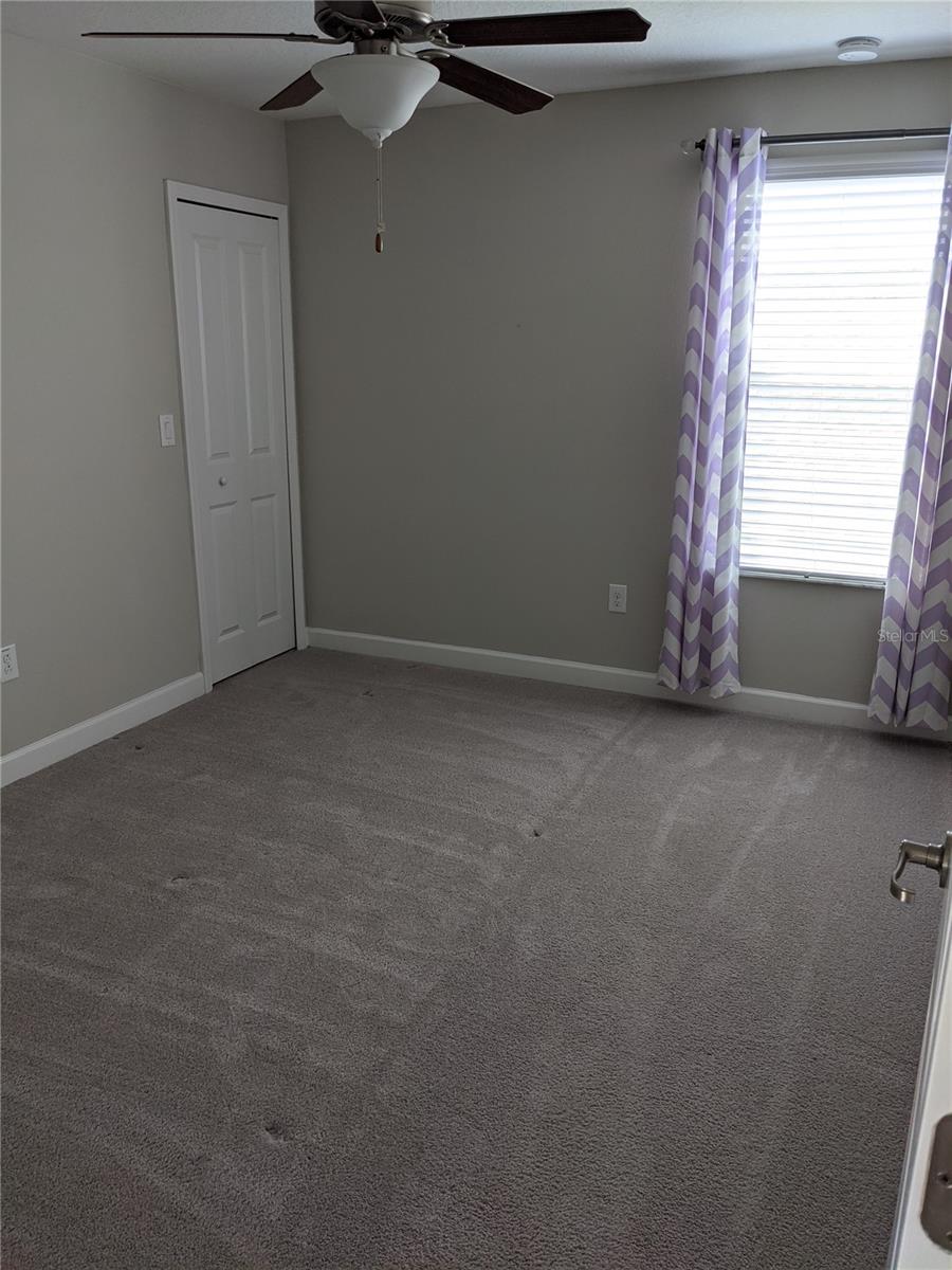 OAKS AT SHADY CREEK PH 1 - Residential Lease