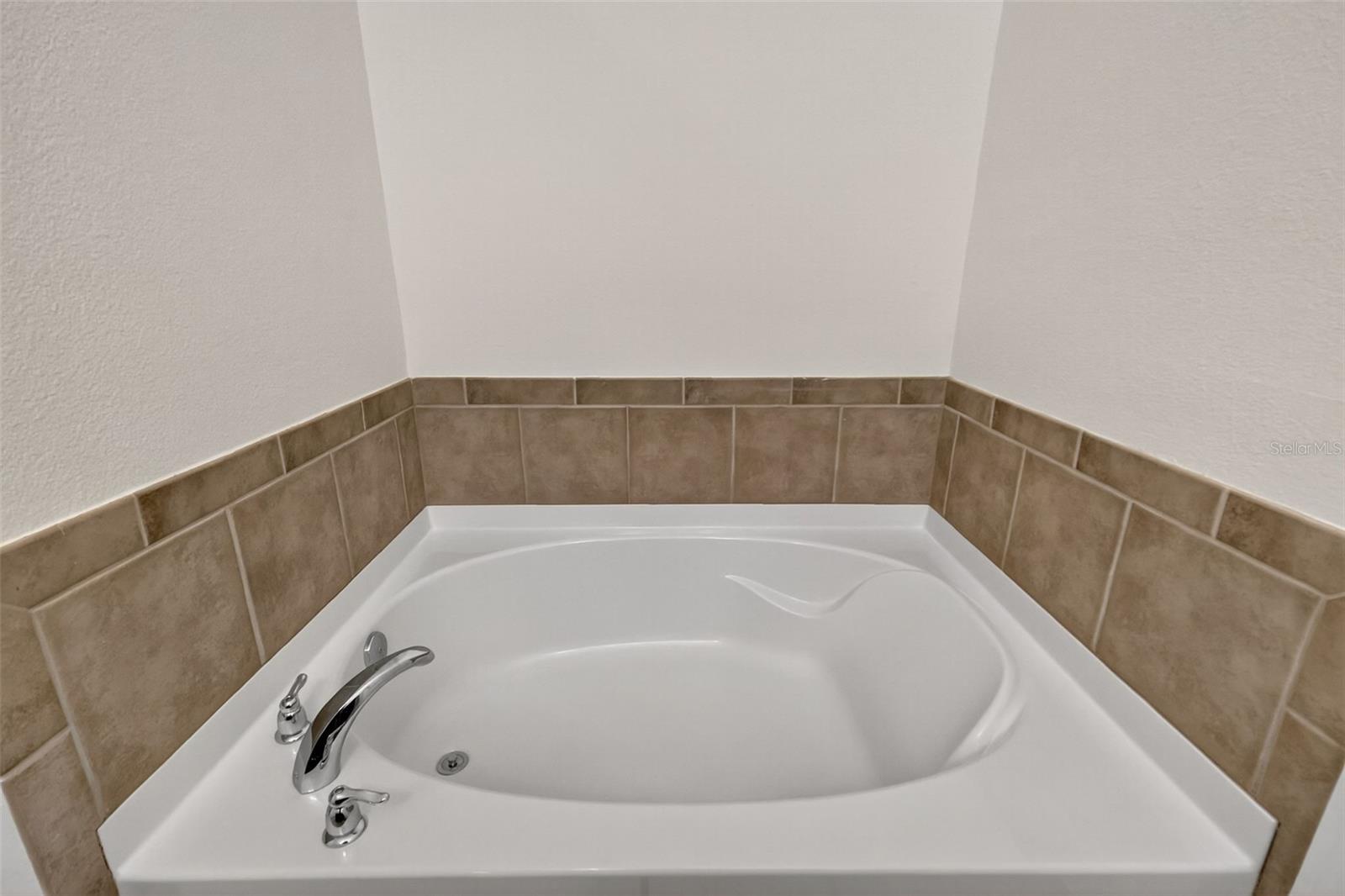 OAK BEND - Residential