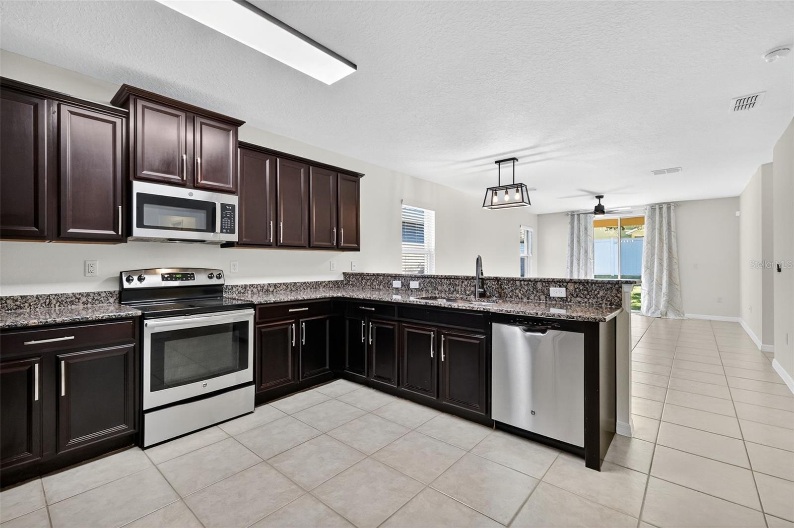 OAK BEND - Residential