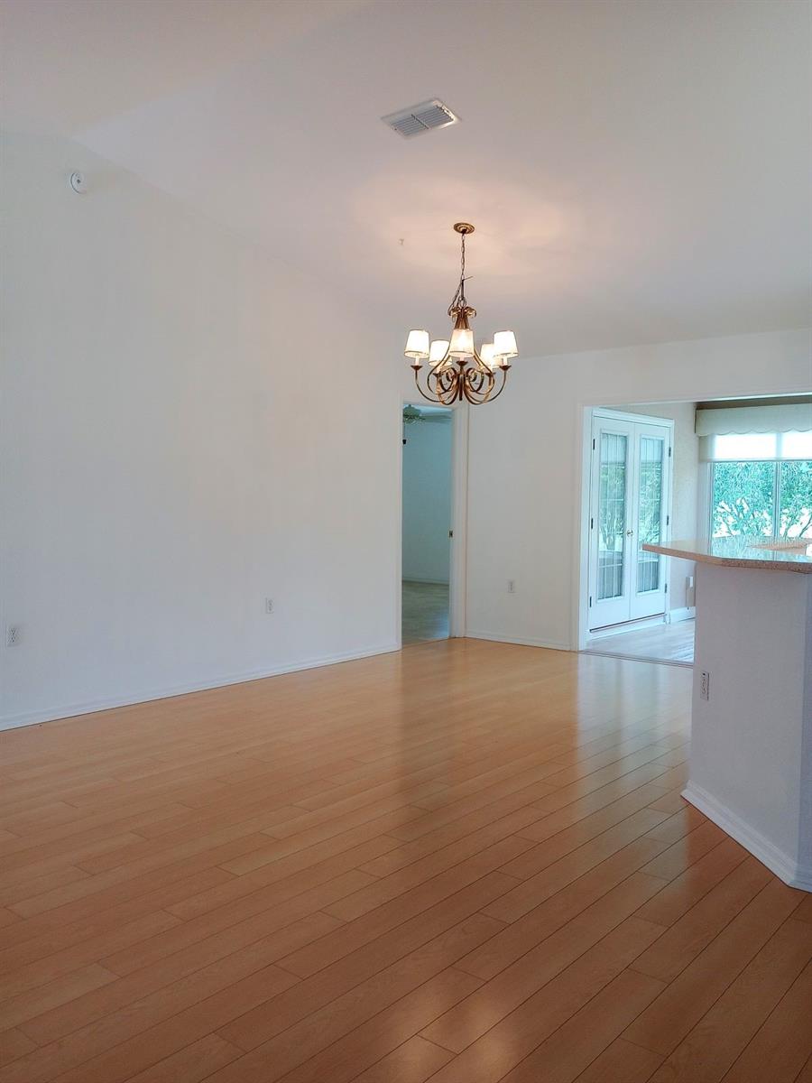 SPRUCE CREEK PRESERVE III - Residential Lease