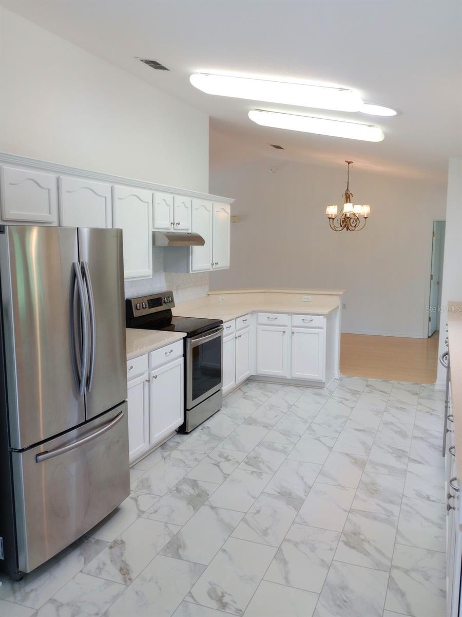 SPRUCE CREEK PRESERVE III - Residential Lease