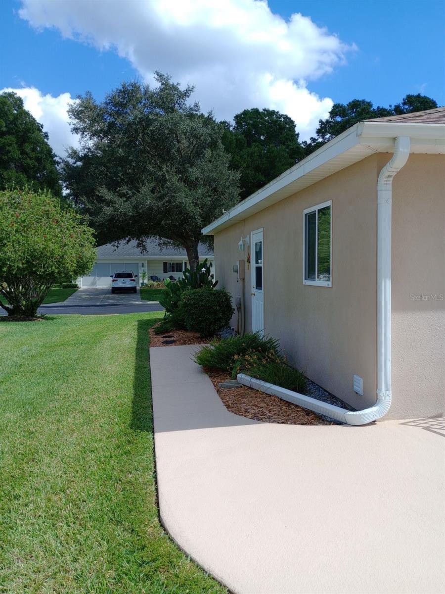 SPRUCE CREEK PRESERVE III - Residential Lease