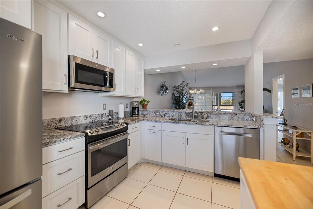 Photo of 668 Bird Bay Circle #17, Venice, FL 34285 (MLS # N6142751)