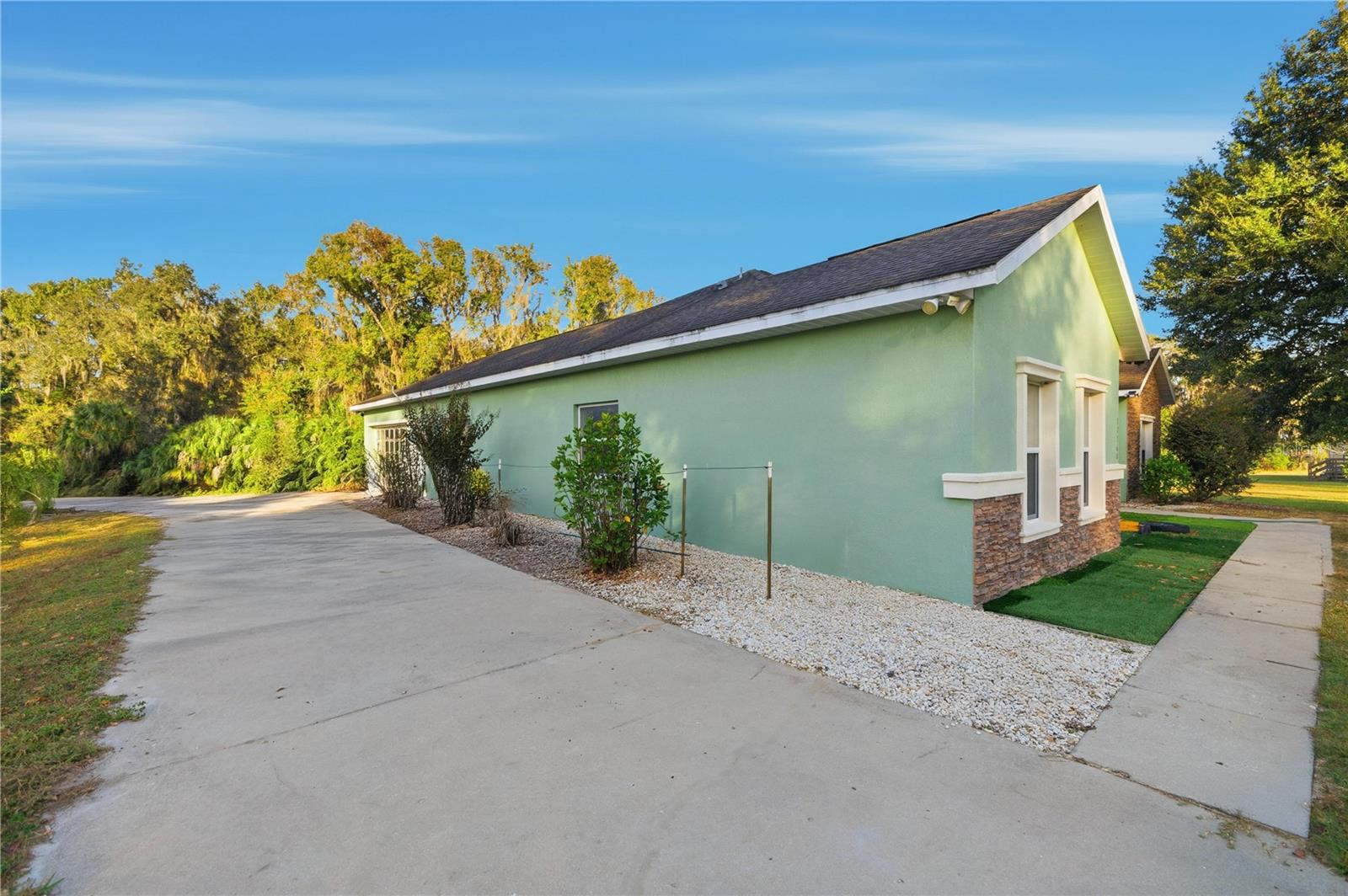 BELLEVIEW - Residential