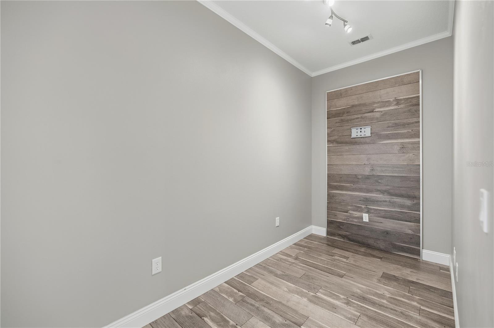 BELLEVIEW - Residential