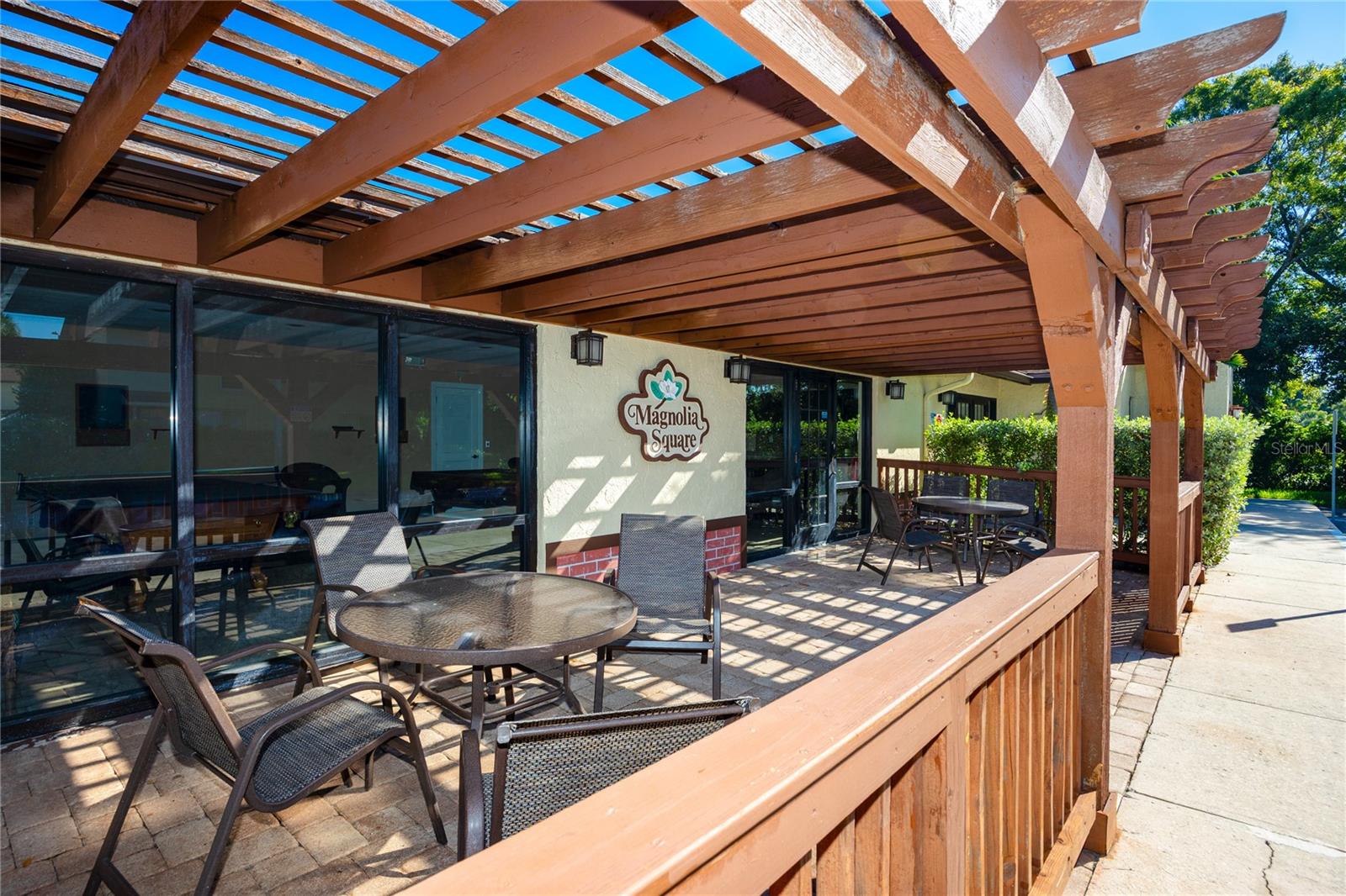 MAGNOLIA SQUARE CONDO INC - Residential Lease