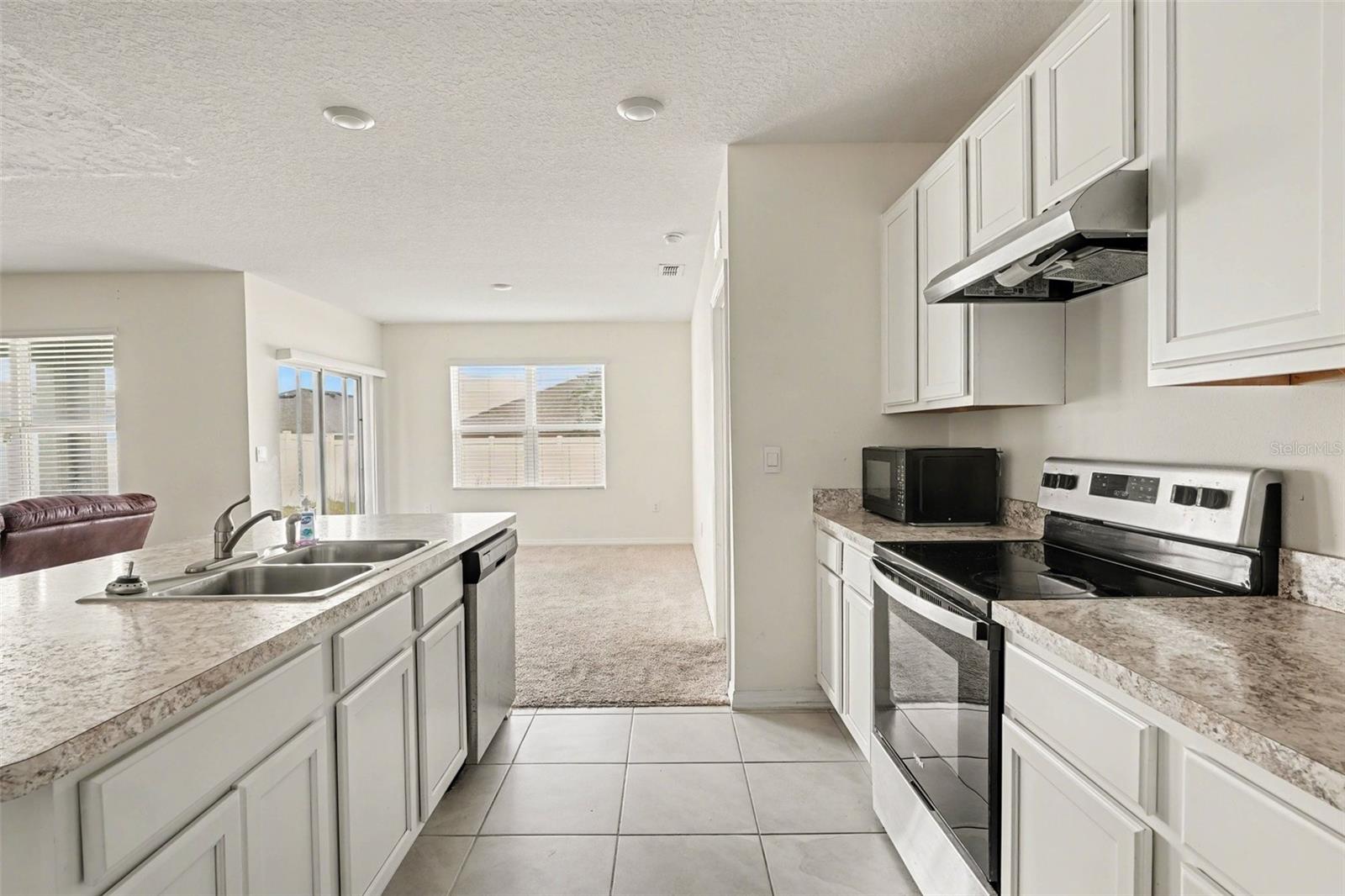 SQUIRES GROVE PH 2 - Residential