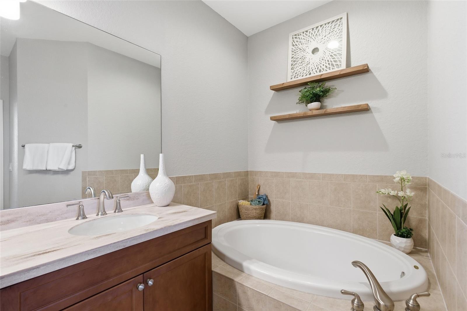 HERITAGE LANDING GOLF & COUNTRY CLUB - Residential