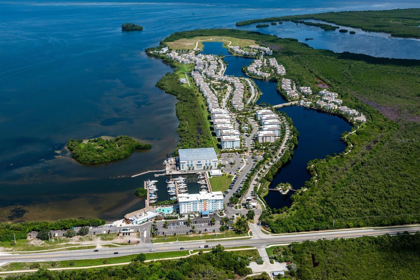 MARINA WALK ON ONE PARTICULAR HARBOUR - Residential