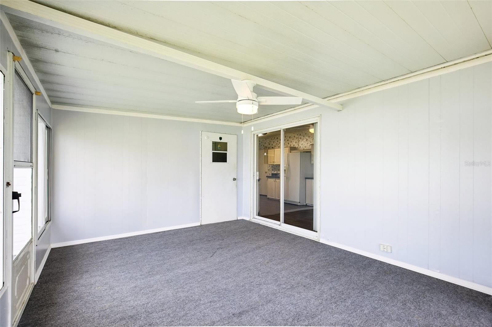 SHADOW BROOK MOBILE HOME - Residential
