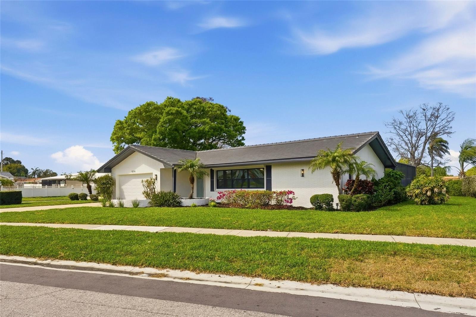 HILLCREST MANOR - Residential