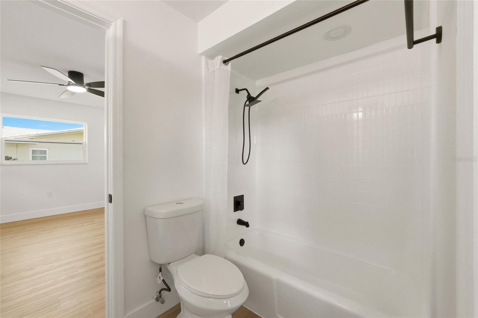 HILLCREST MANOR - Residential