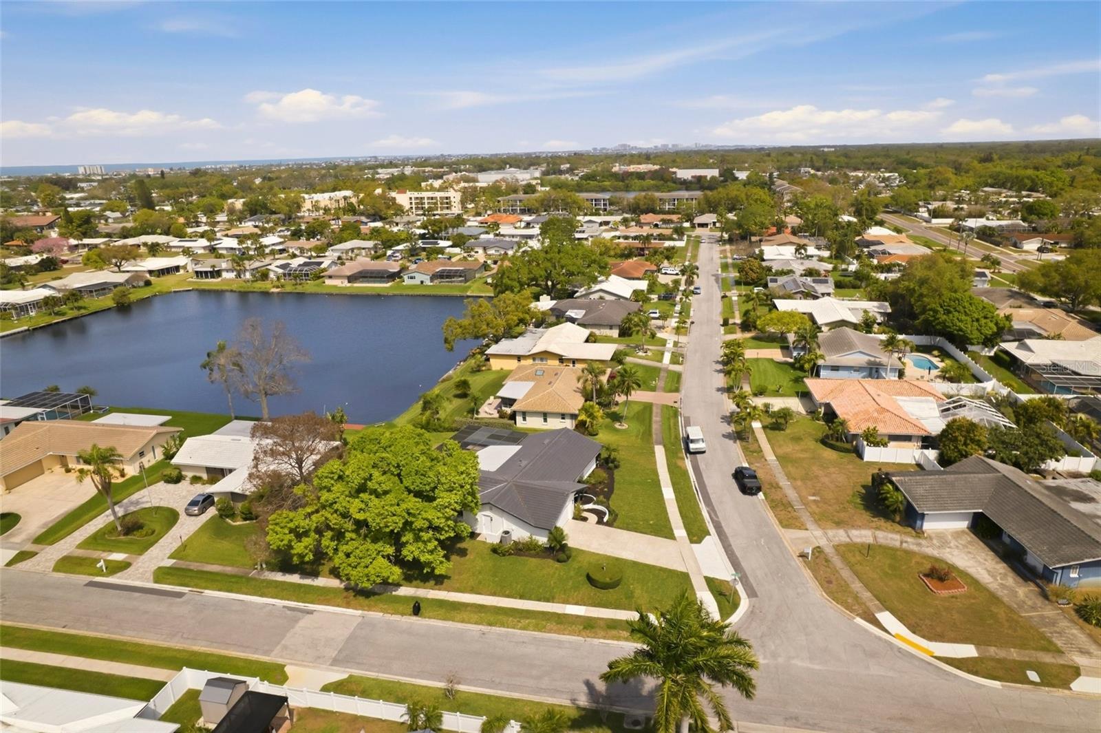 HILLCREST MANOR - Residential