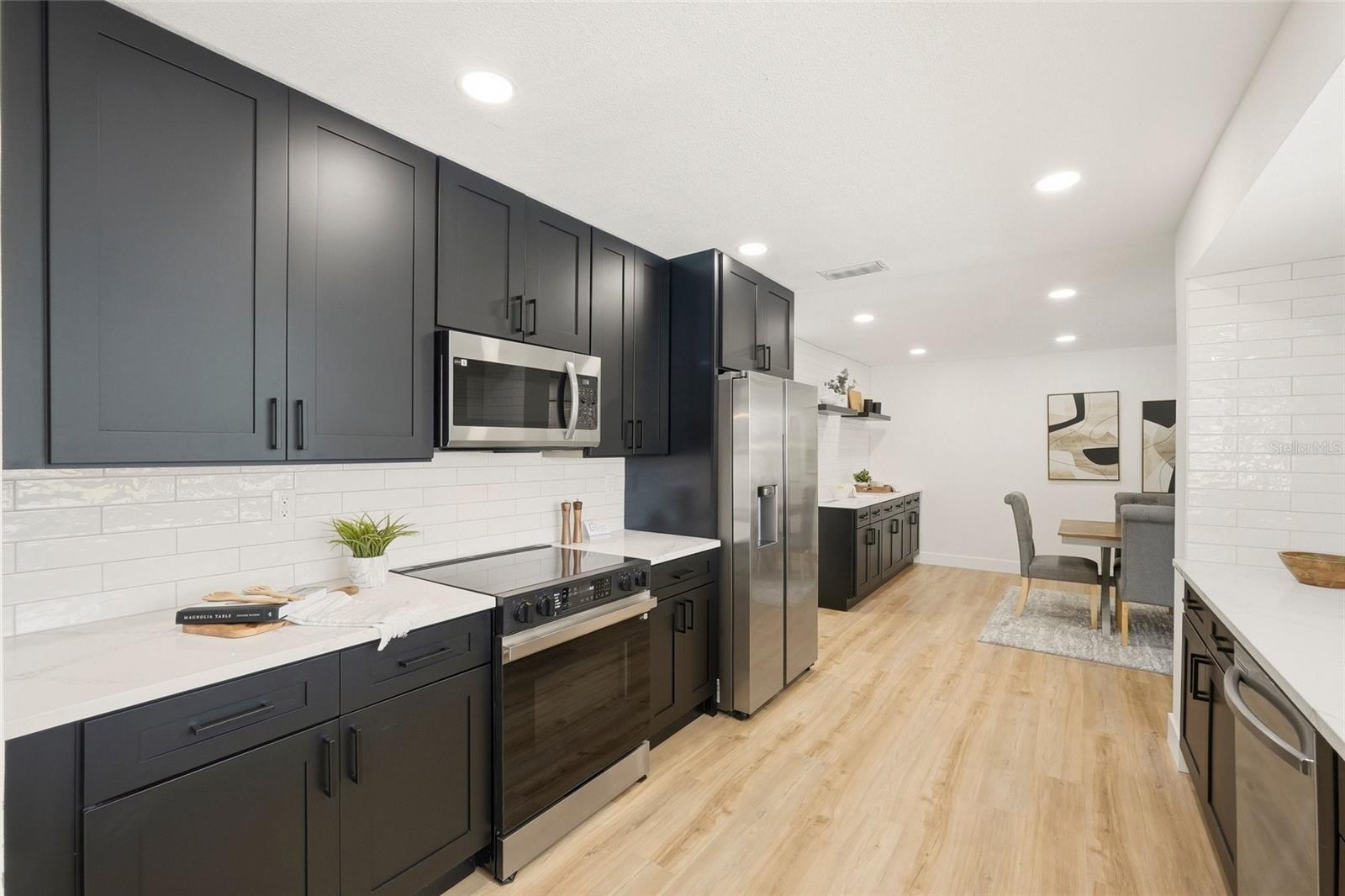 HILLCREST MANOR - Residential