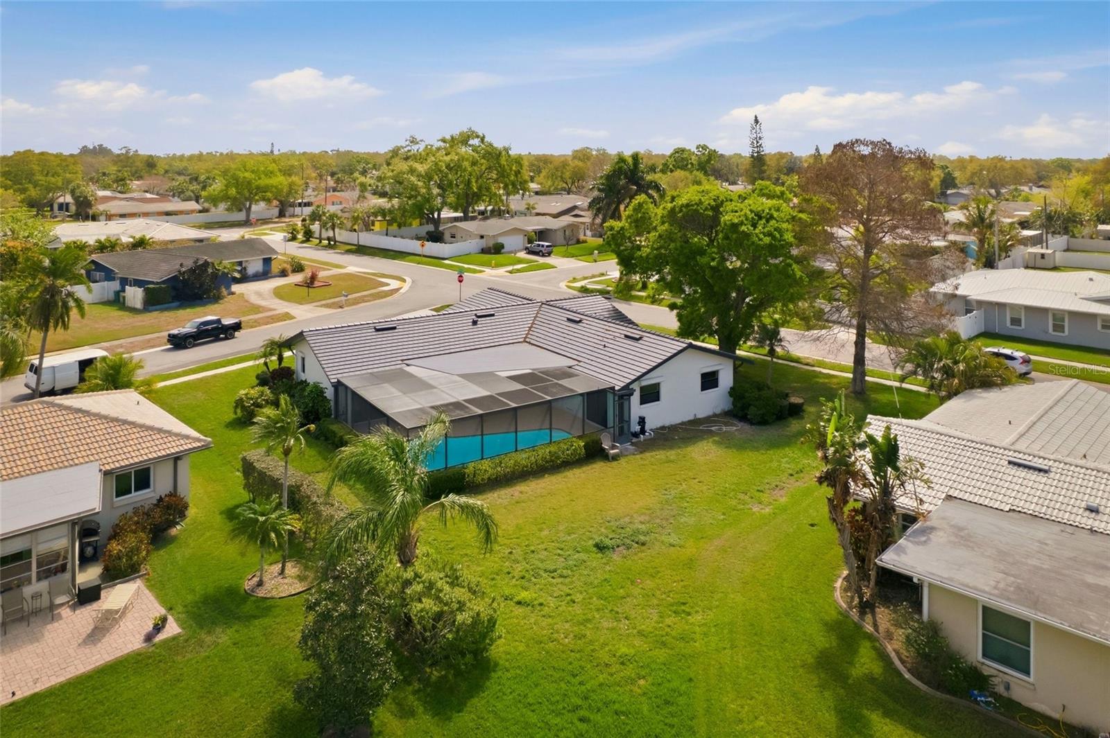 HILLCREST MANOR - Residential