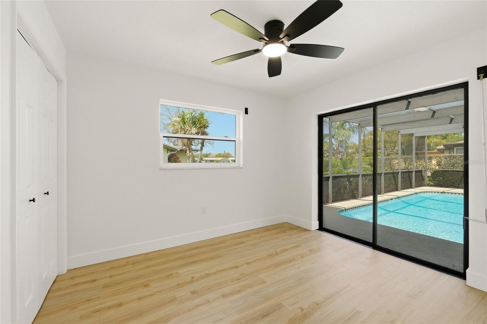 HILLCREST MANOR - Residential