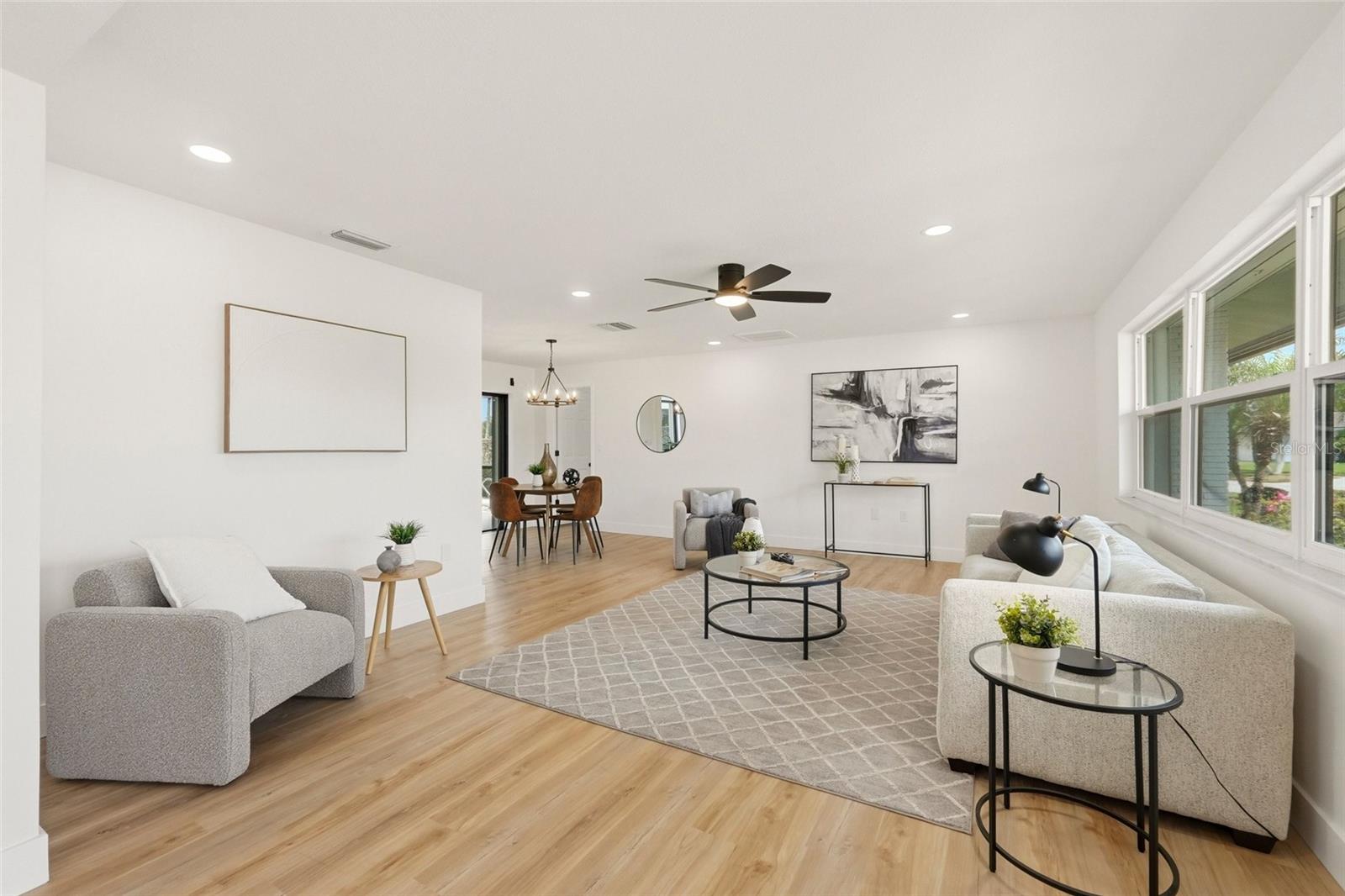 HILLCREST MANOR - Residential