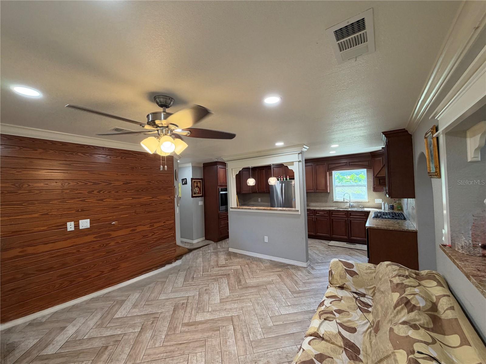 1881 SE CHERRY DRIVE