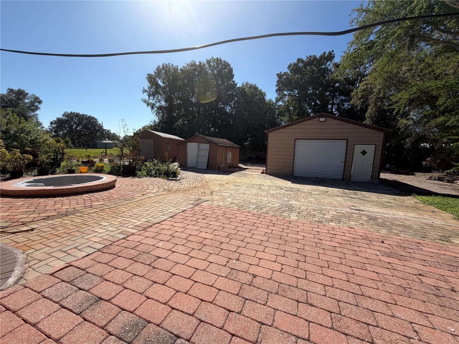 1881 SE CHERRY DRIVE