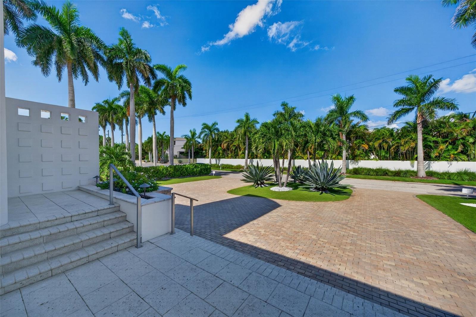 222 MORNINGSIDE DRIVE, SARASOTA, FL, 34236 4 222 MORNINGSIDE DRIVE