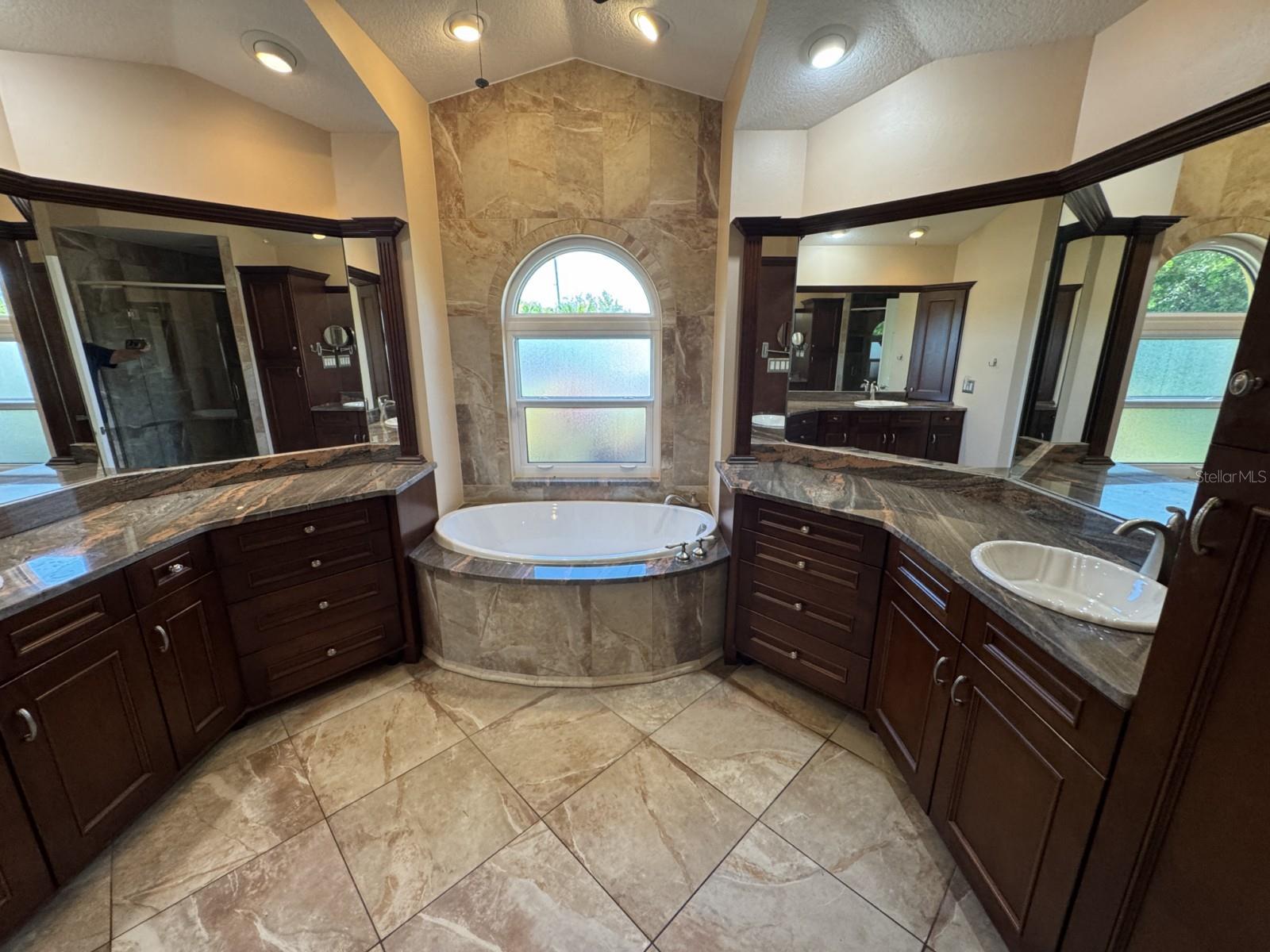 PORT CHARLOTTE SEC 082 - Residential Lease