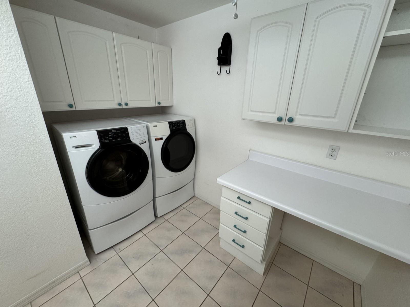 PORT CHARLOTTE SEC 082 - Residential Lease