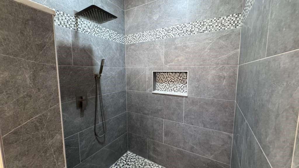 SAND LAKE POINT - Residential Lease