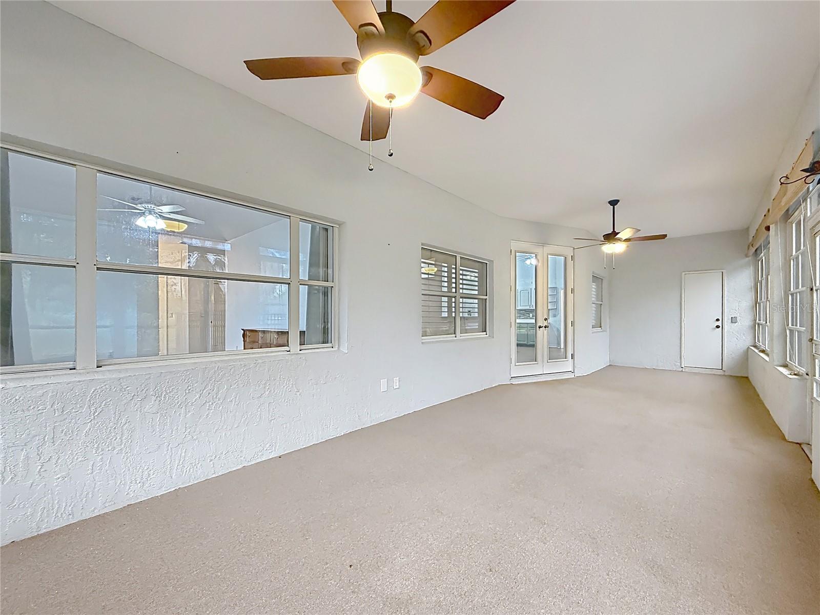 LAKES LADY LAKE - Residential