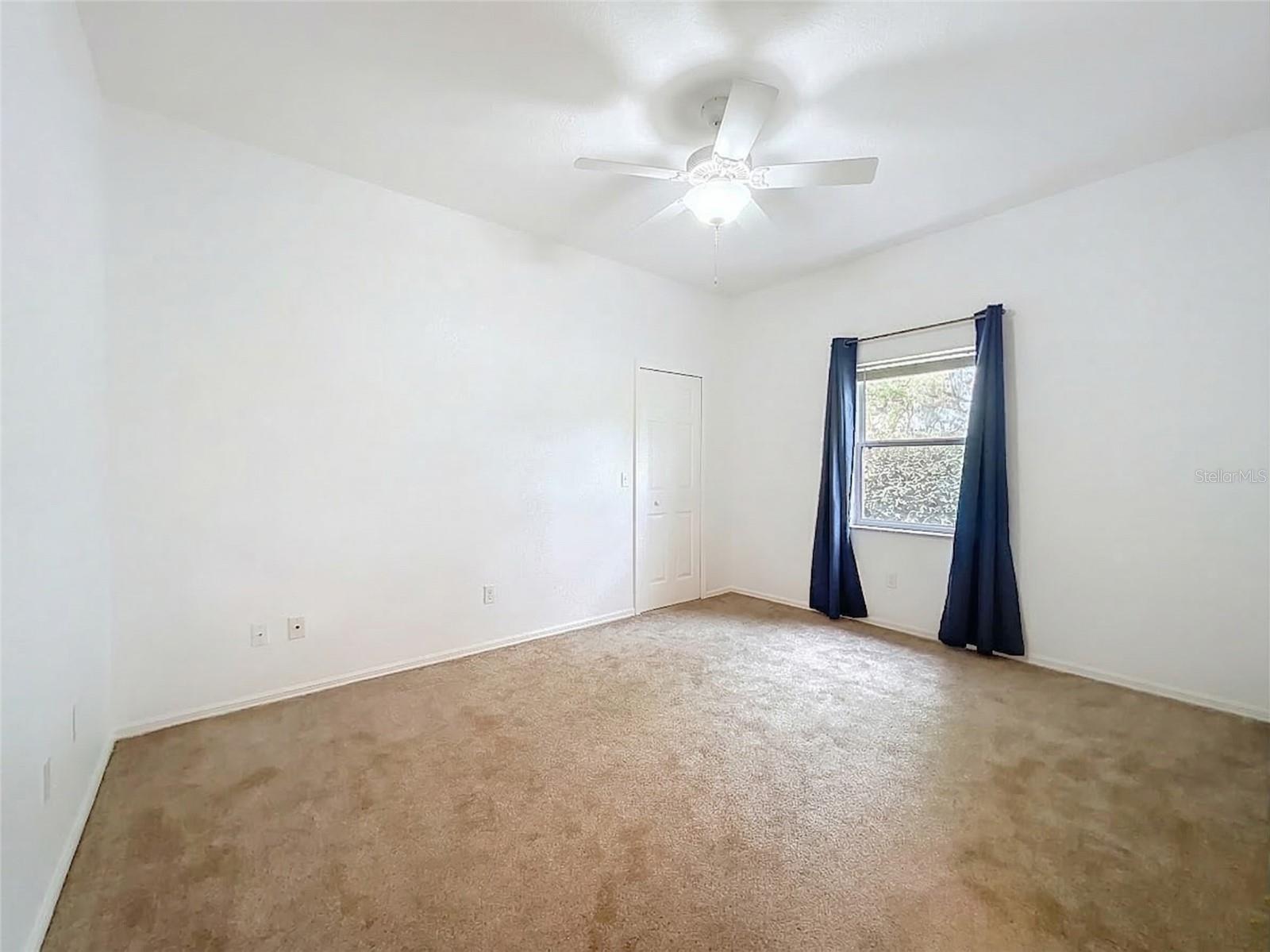 LAKES LADY LAKE - Residential