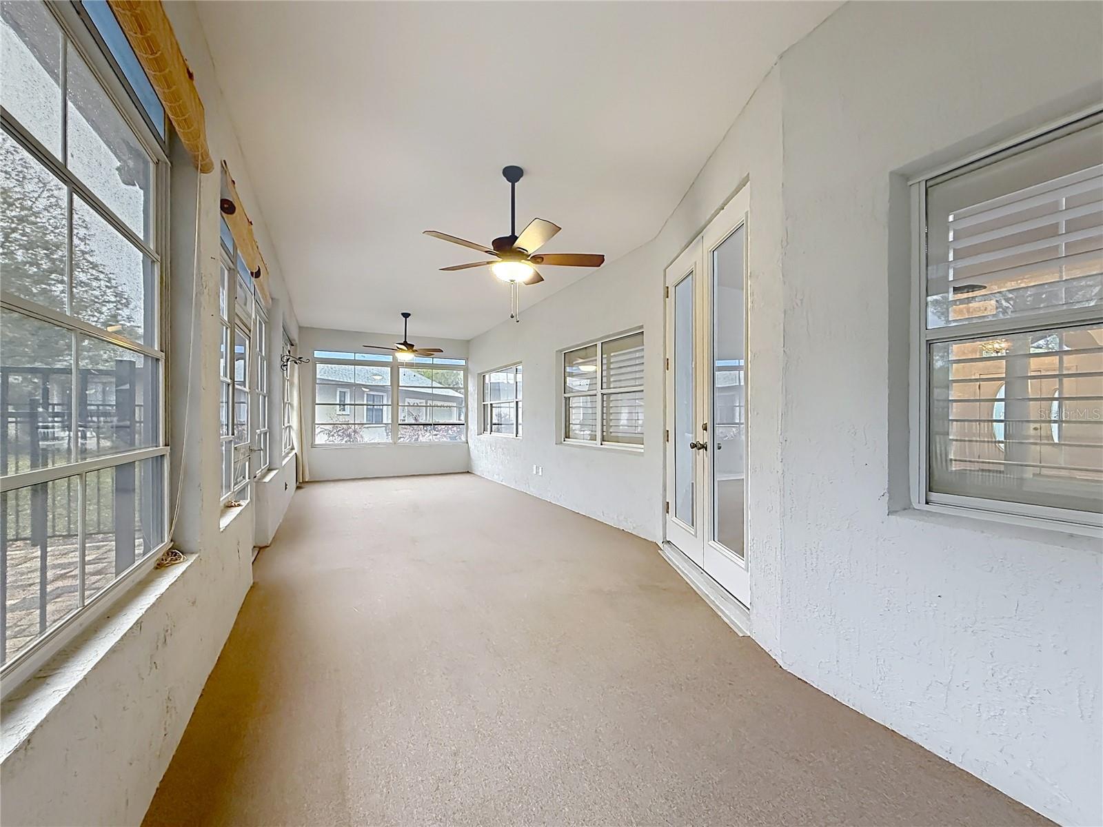 LAKES LADY LAKE - Residential