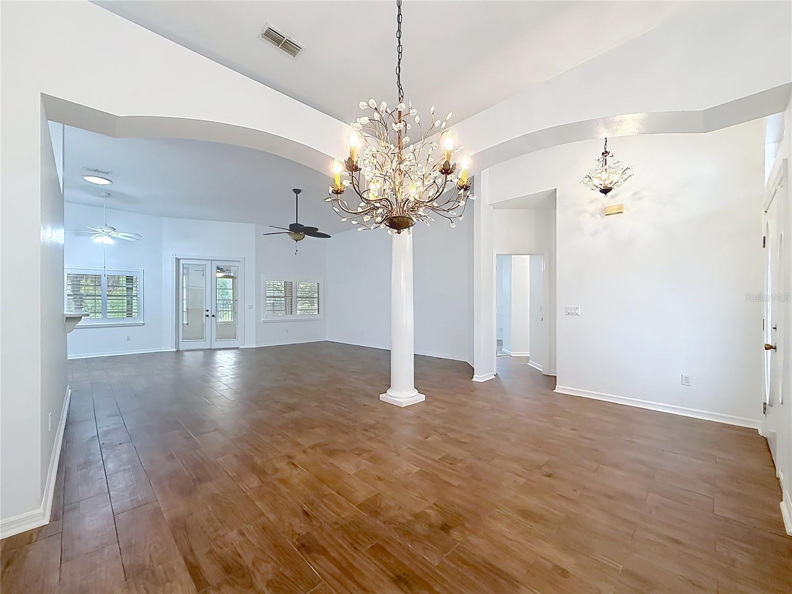 LAKES LADY LAKE - Residential