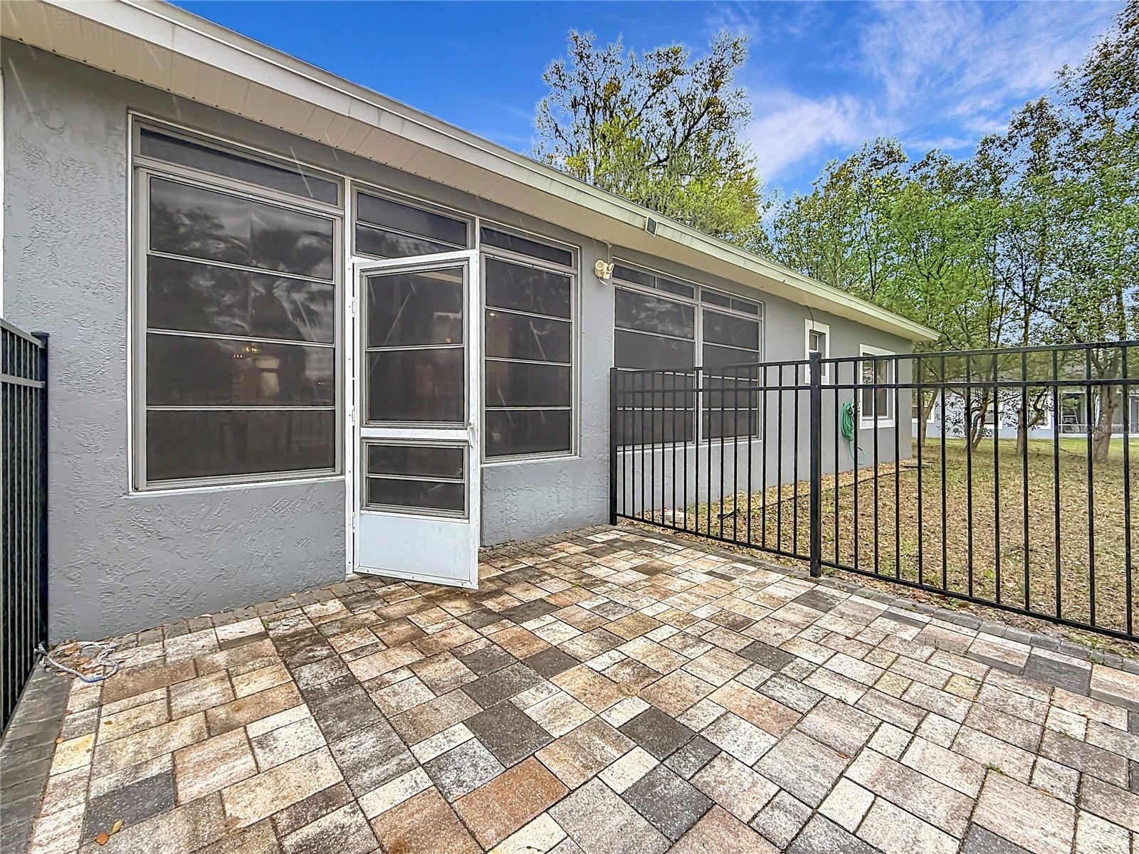 LAKES LADY LAKE - Residential