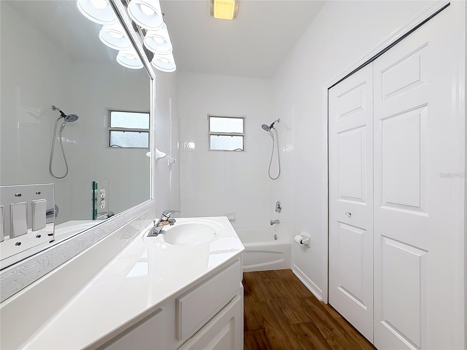 LAKES LADY LAKE - Residential