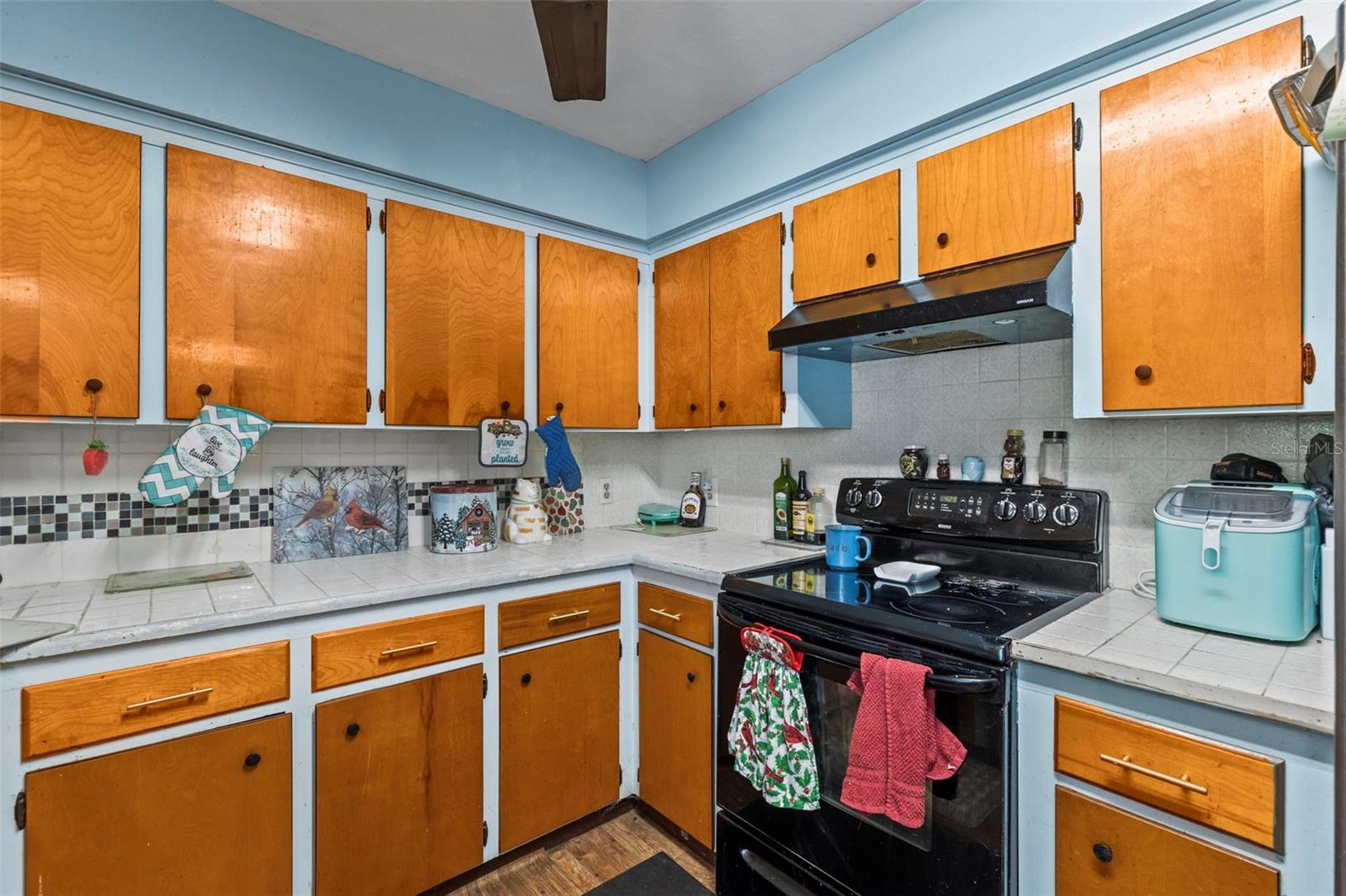 EDGEWATER - Residential