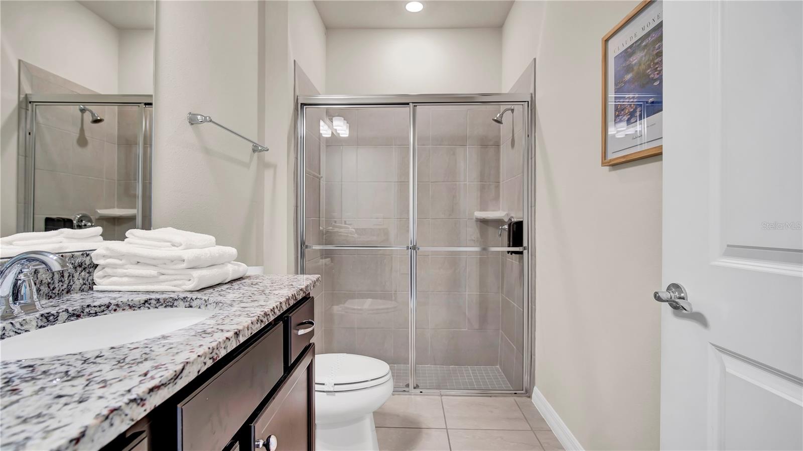 WINDSOR ISLAND RESIDENCE PH 2B - Residential Lease