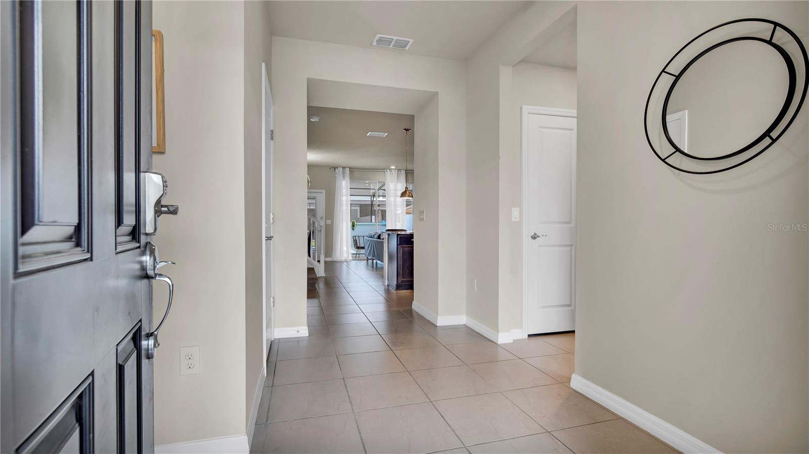 WINDSOR ISLAND RESIDENCE PH 2B - Residential Lease