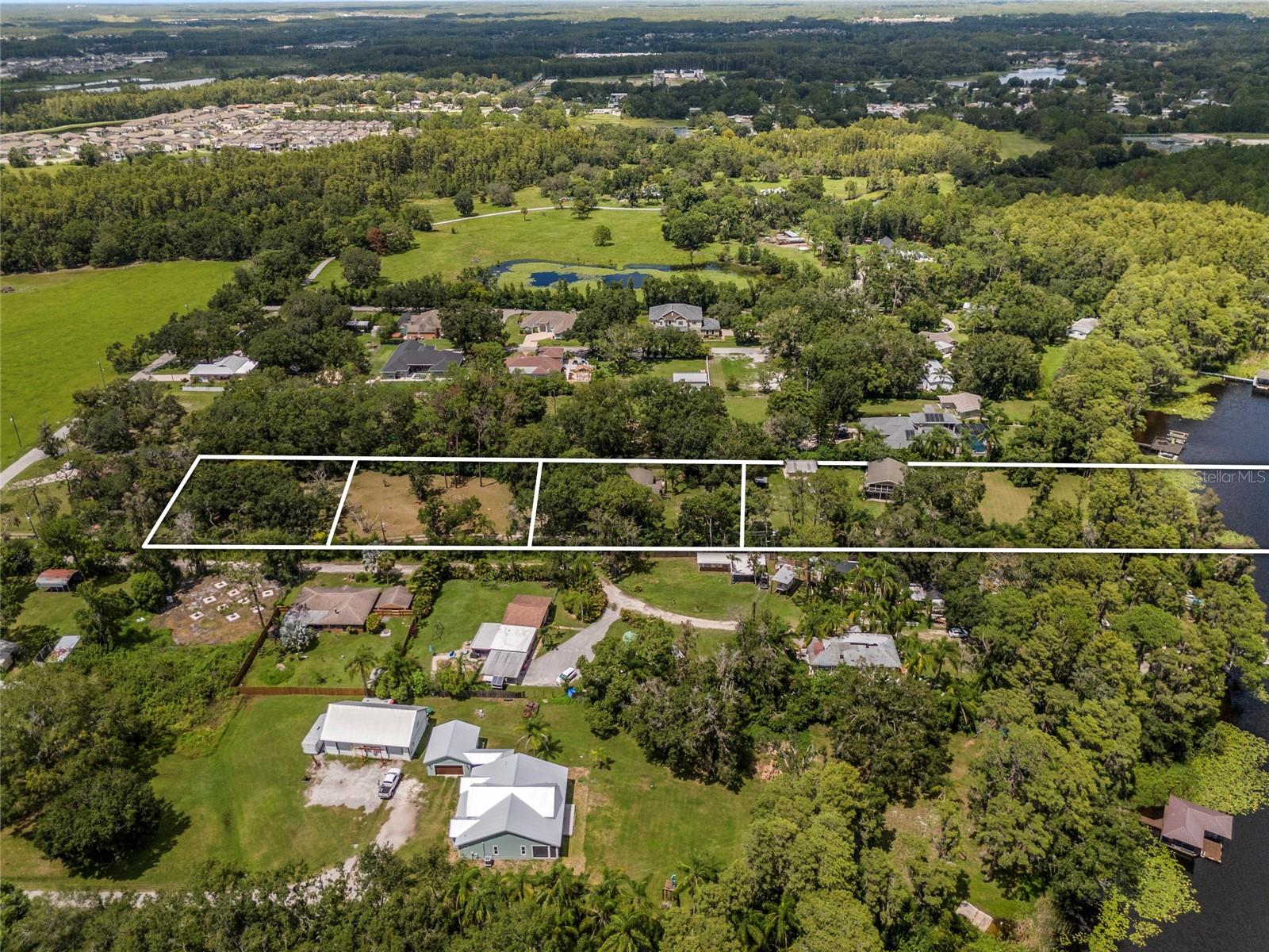 LAKE COMO HOMESITES - Residential