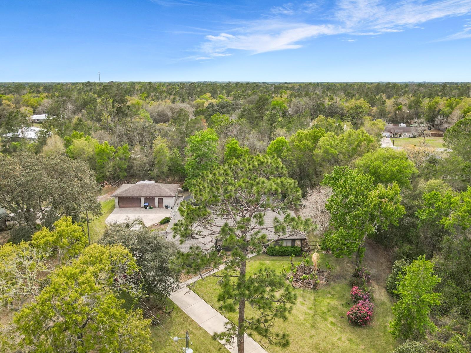 TOMOKA WOODS - Residential