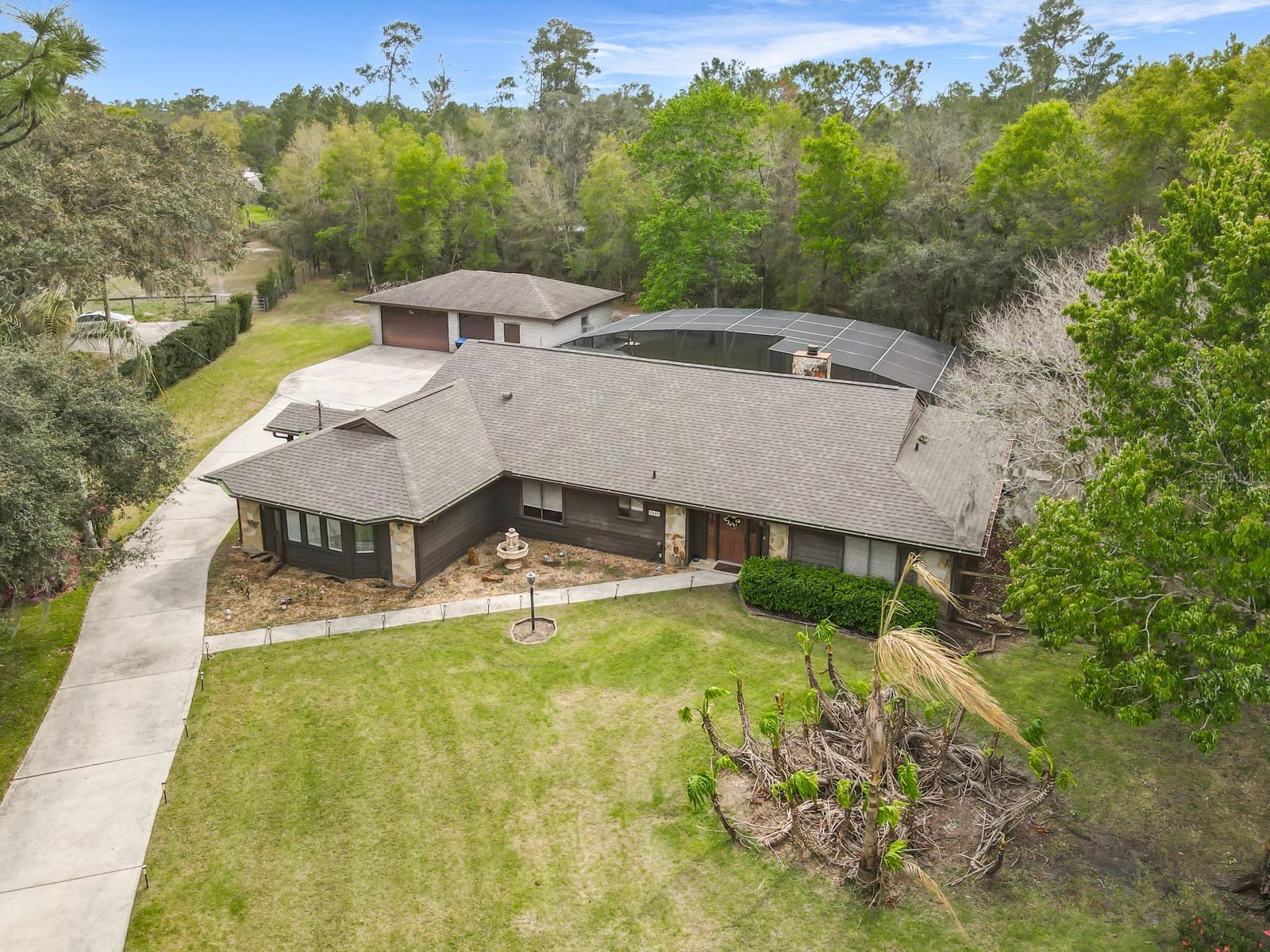 TOMOKA WOODS - Residential