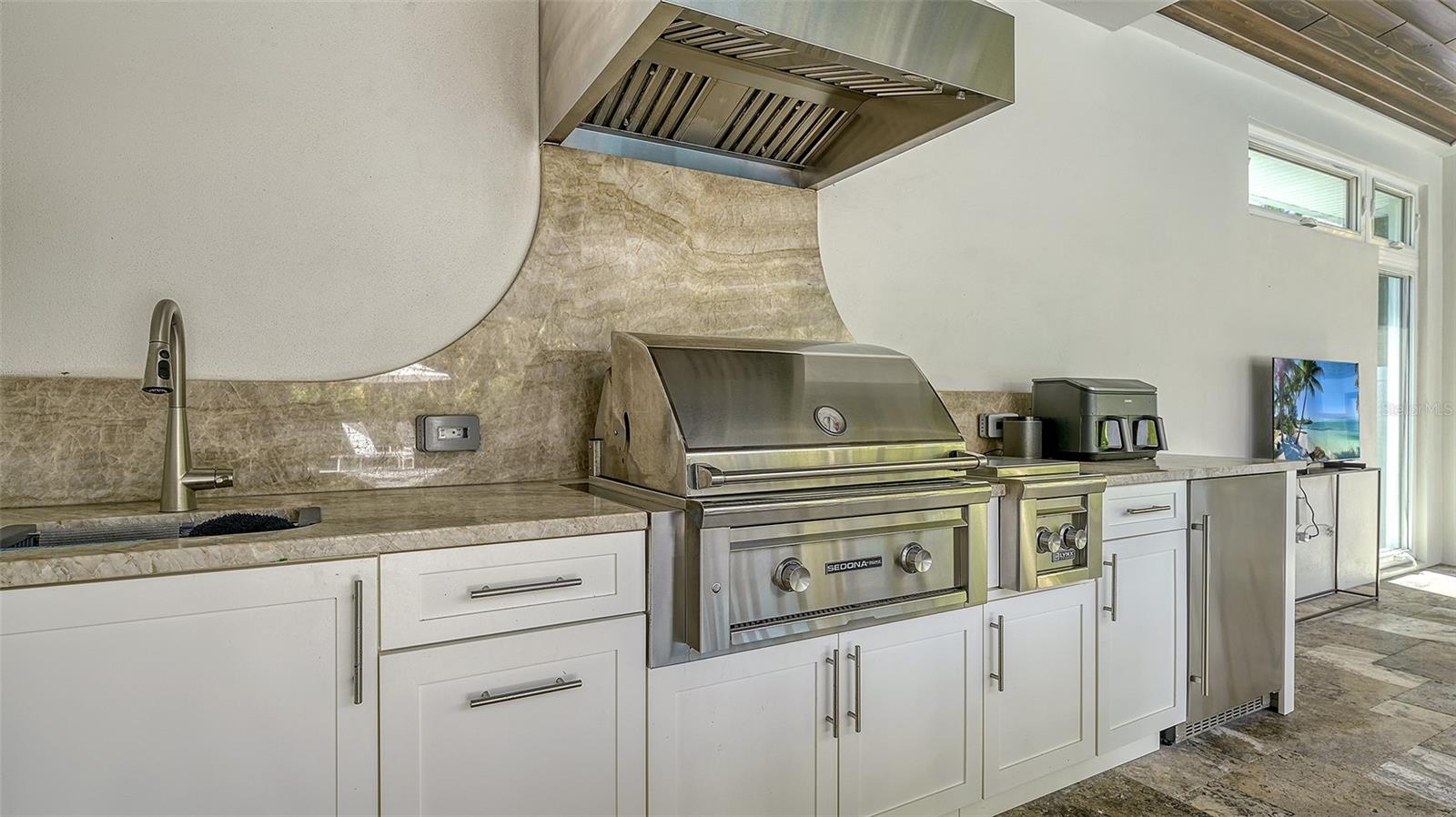 OYSTER BAY ESTATES - Residential