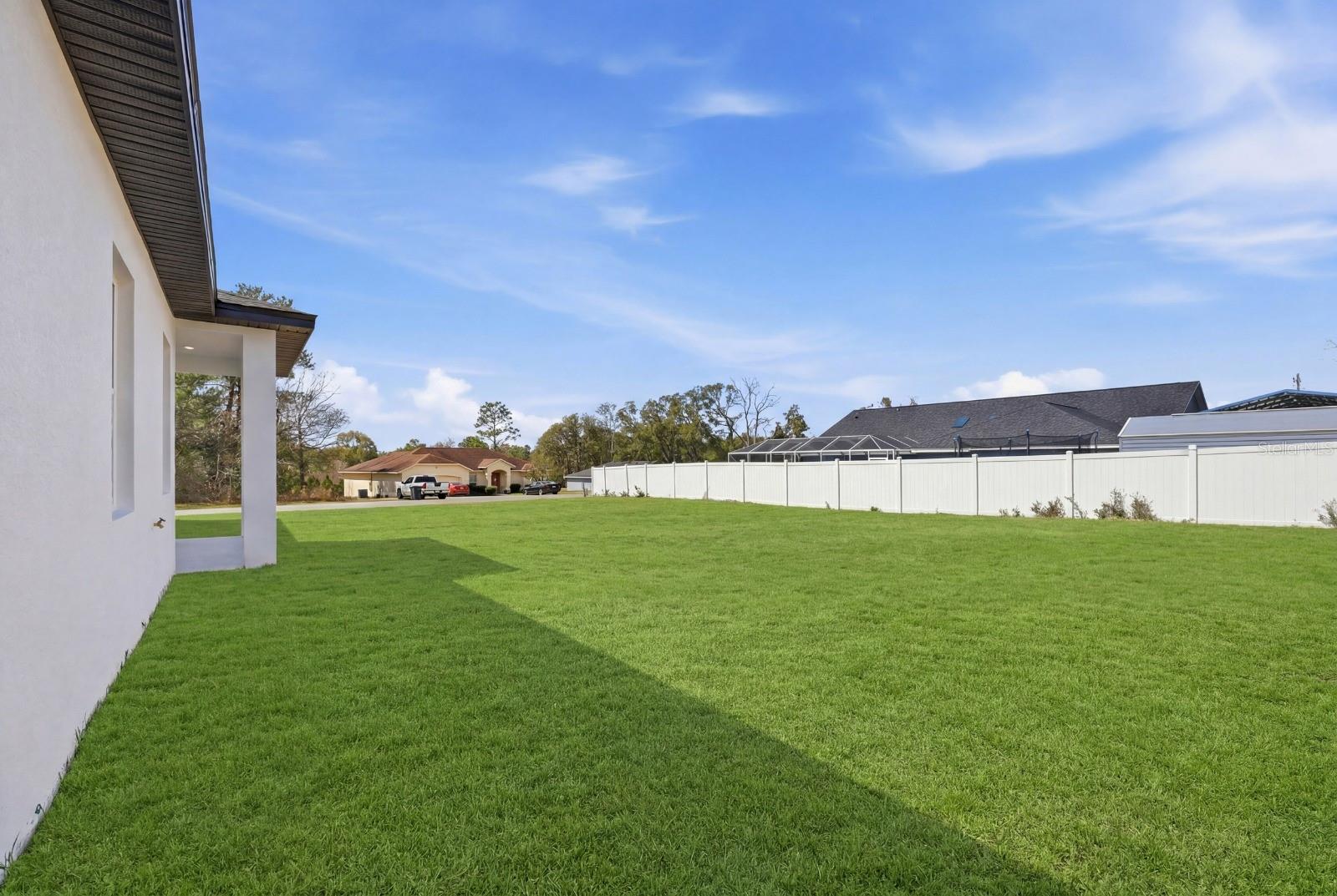 MARION OAKS - Residential