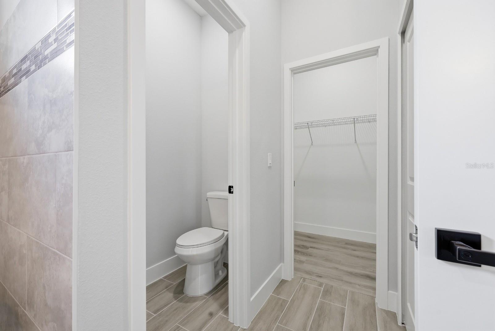 MARION OAKS - Residential