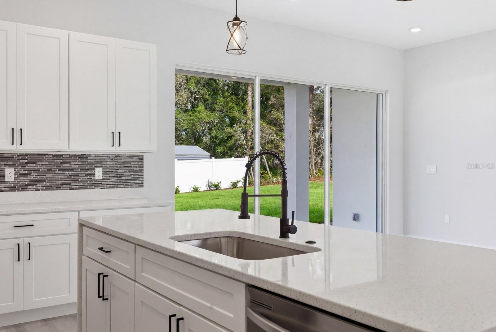 MARION OAKS - Residential