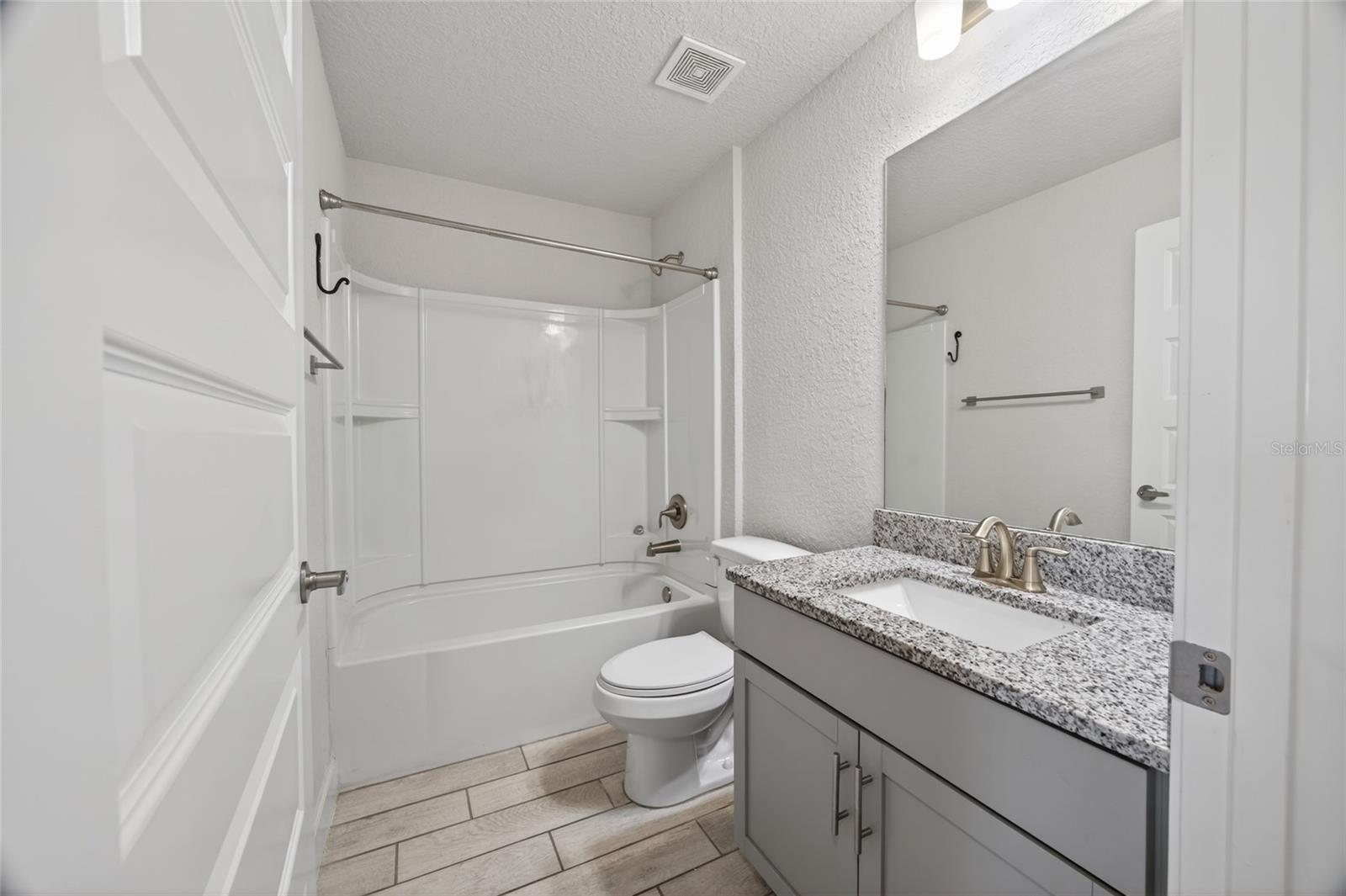 BROOKHAVEN - Residential