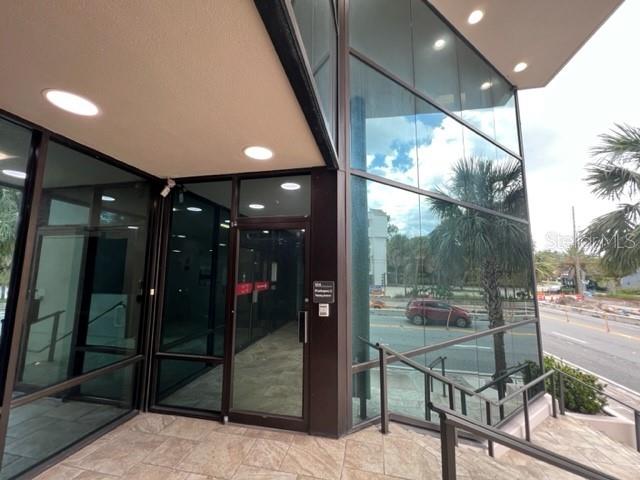 Photo of 1118 S Orange Avenue #104, Orlando, FL 32806 (MLS # O6443072)