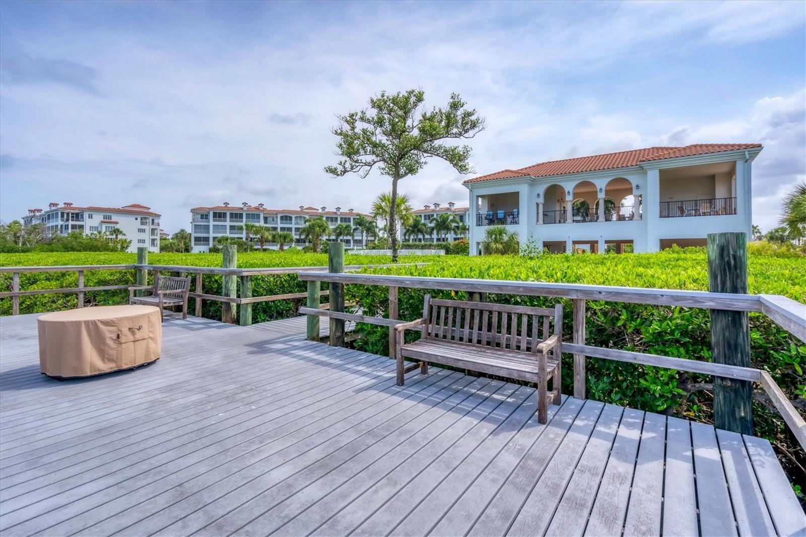 HACIENDA DEL MAR - Residential