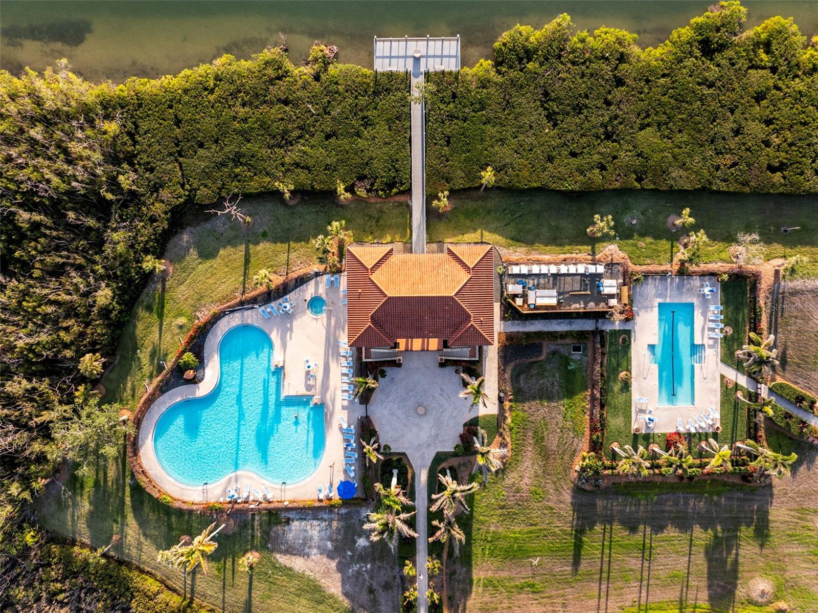 HACIENDA DEL MAR - Residential